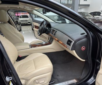 Jaguar XF 2013 - Giá 799 triệu