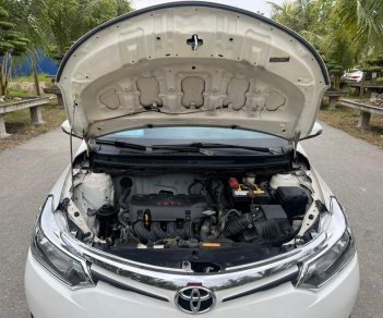 Toyota Vios 2014 - Bán xe 4 chỗ đời 2014 còn sử dụng tốt nguyên zin giá 350 triệu