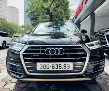 Audi Q5 2018 - Màu đen, nhập khẩu