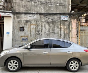 Nissan Sunny 2015 - Chính chủ nhà đi cần bán