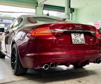 Jaguar XF 2012 - Bản full option