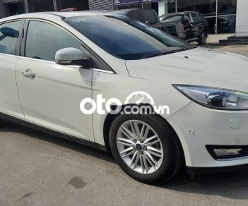 Ford Focus  TITANIUM 2.0L AT 2016 51H-778.12 2016 - FOCUS TITANIUM 2.0L AT 2016 51H-778.12