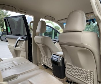 Toyota Land Cruiser Prado 2020 - Xuất VAT 1 tỷ, xe siêu mới, lăn bánh 3,6v km, lốp zin theo xe