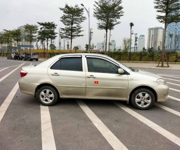 Toyota Vios 2003 - Xe màu bạc, giá chỉ 159 triệu