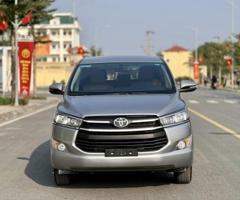 Toyota Innova 2018 - Màu bạc, số tự động