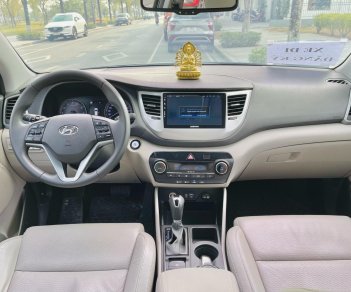 Hyundai Tucson 2015 - Màu đen