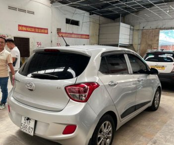 Hyundai Grand i10 2015 - Gia đình sử dụng