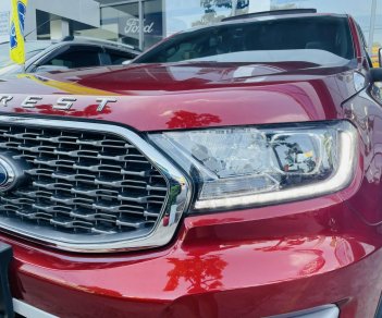 Ford Everest 2021 - Màu đỏ nổi bật