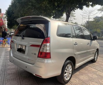 Toyota Innova 2014 - Màu bạc giá cạnh tranh