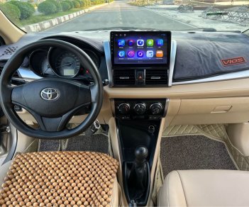 Toyota Vios 2015 - Màu bạc số sàn, giá cực tốt