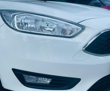 Ford Focus 2017 - Cần bán xe đăng ký 2017, xe ít sử dụng, giá tốt