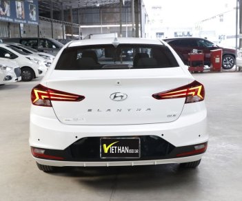 Hyundai Elantra 2020 - Màu trắng