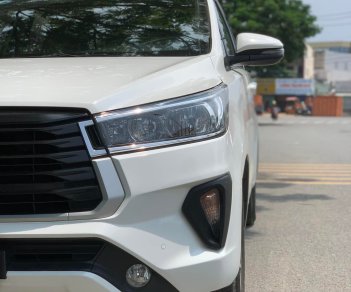 Toyota Innova 2021 - Cần bán xe nhà đang đi hiệu form mới