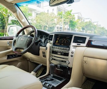 Lexus LX 570 2012 - Siêu SUV đẳng cấp và sang trọng