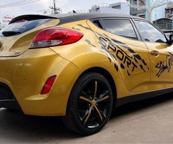 Hyundai Veloster 2011 - Màu vàng, nhập khẩu