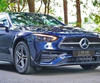 Mercedes-Benz C300 2023 - Giảm tiền mặt - Tặng phụ kiện - Ưu đãi tại Mercedes Trường Chinh