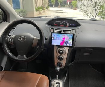 Toyota Yaris 2011 - Bán Toyota Yaris 1.5 số tự động nhập 2011