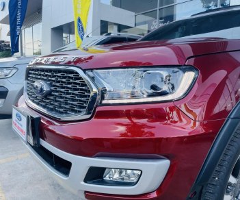 Ford Everest 2021 - Màu đỏ nổi bật