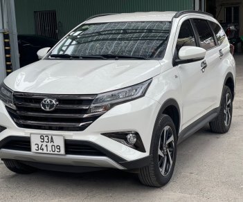 Toyota Rush 2021 - Màu trắng cực hiếm