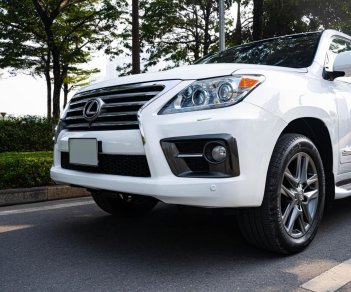 Lexus LX 570 2012 - Siêu SUV đẳng cấp và sang trọng