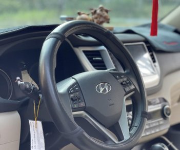 Hyundai Tucson 2018 - Cần bán lại xe 735tr