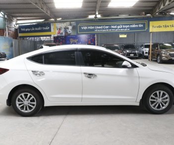 Hyundai Elantra 2020 - Màu trắng