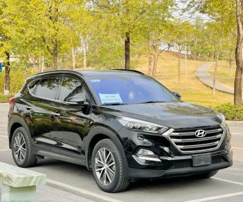 Hyundai Tucson 2015 - Màu đen