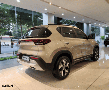 Kia Sonet 2022 - Sẵn xe có liền, tặng phụ kiện chính hãng theo xe