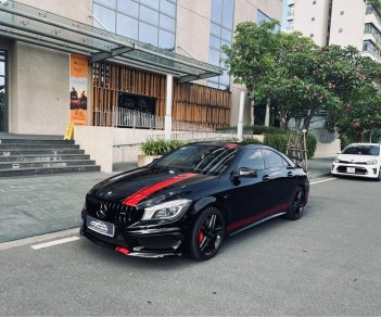 Mercedes-Benz CLA 45 2015 - Màu đen, nhập khẩu