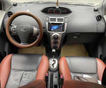 Toyota Yaris 2011 - Màu bạc, nhập khẩu Thái xe gia đình