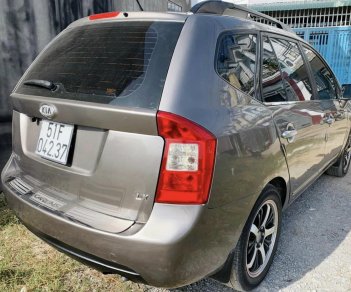 Kia Carens 2010 - Màu xám, số sàn