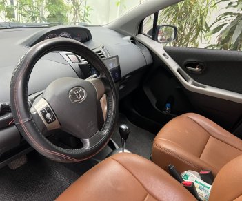 Toyota Yaris 2011 - Bán Toyota Yaris 1.5 số tự động nhập 2011