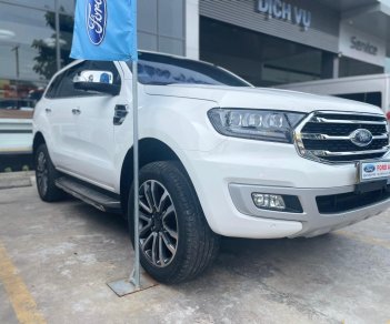 Ford Everest 2019 - Bán xe ít sử dụng lên đủ phụ kiện