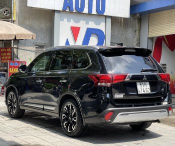 Mitsubishi Outlander 2020 - Cá nhân một chủ từ mới