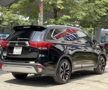 Mitsubishi Outlander 2020 - Cá nhân một chủ từ mới