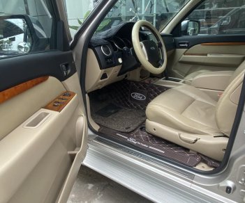 Ford Everest 2009 - Màu bạc