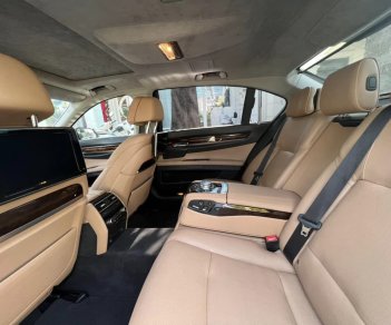 BMW 760Li 2013 - Màu đen, nhập khẩu