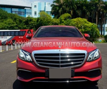 Mercedes-Benz E200 2019 - 1 tỷ 555 triệu