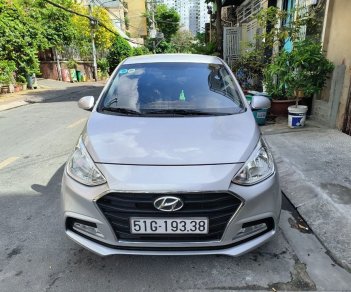 Hyundai Grand i10 2018 - Màu bạc xe gia đình, giá chỉ 375 triệu