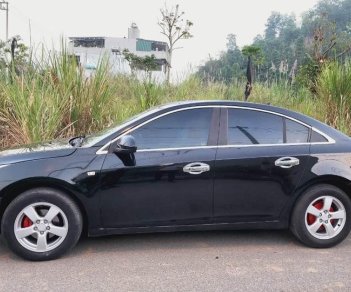 Chevrolet Cruze 2010 - Màu đen giá ưu đãi