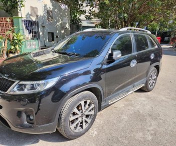 Kia Sorento 2015 - Màu đen, giá hữu nghị