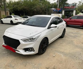 Hyundai Accent 2019 - màu trắng