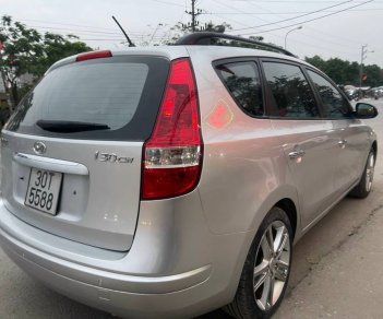 Hyundai i30 2009 - Xe màu bạc, nhập khẩu nguyên chiếc