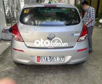 Hyundai i20 Tôi cần bán chiếc xe ô tô   nhập Ấn Độ 2013 - Tôi cần bán chiếc xe ô tô Hyundai i20 nhập Ấn Độ