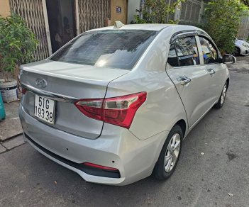 Hyundai Grand i10 2018 - Màu bạc xe gia đình, giá chỉ 375 triệu