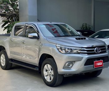 Toyota Hilux 2015 - Xe đẹp, cam kết chất lượng. Liên hệ giá tốt cho khách gọi qua xem xe trực tiếp