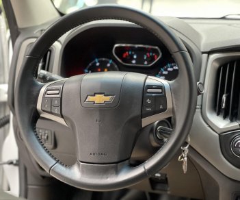 Chevrolet Colorado 2017 - Màu trắng, nhập khẩu nguyên chiếc