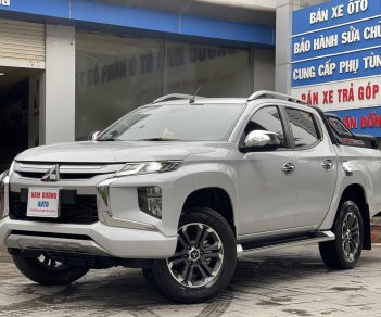 Mitsubishi Triton 2020 - Màu trắng