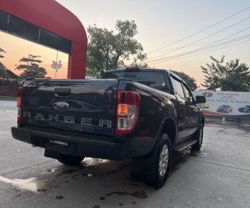 Ford Ranger 2020 - Màu đen, xe nhập