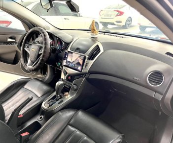 Chevrolet Cruze 2018 - Xe màu đen